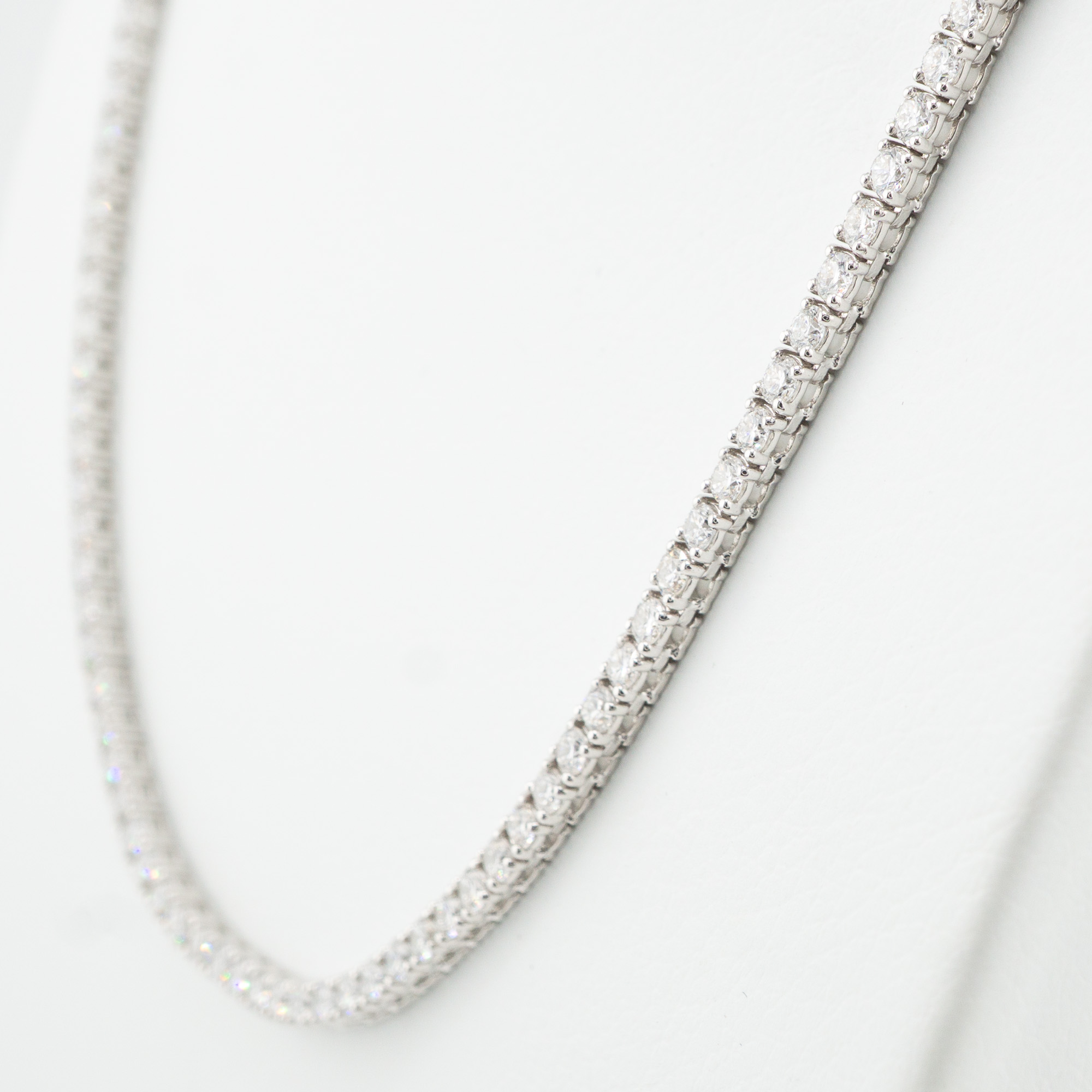 ラボグロウンダイヤモンド ゴールド テニスネックレス ラウンド - 8ct